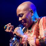 Dee Dee Bridgewater foto Hans Speekenbrink