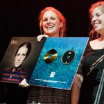 Agnes Obel, gouden plaat in België voor 15.000 verkochte CD's foto Hans Speekenbrink