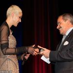 Mariza ontvangt Edison Award in Carre foto Hans Speekenbrink