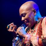 Dee Dee Bridgewater foto Hans Speekenbrink