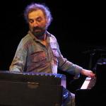 Stefano Bollani in Lataren Venster